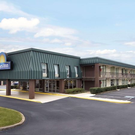 Days Inn By Wyndham Seneca-Clemson Exteriör bild