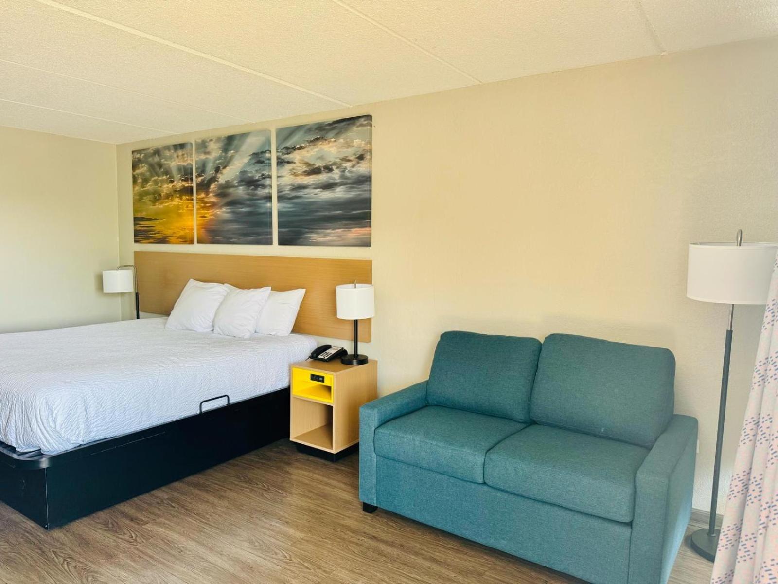 Days Inn By Wyndham Seneca-Clemson Exteriör bild