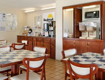 Days Inn By Wyndham Seneca-Clemson Exteriör bild